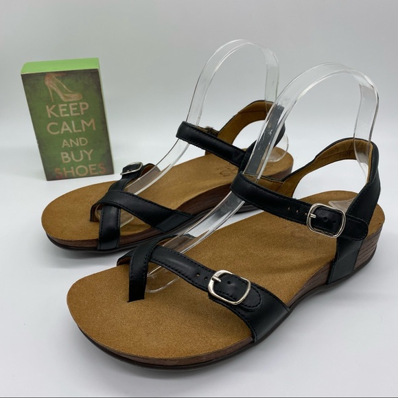 sas pampa toe loop sandal